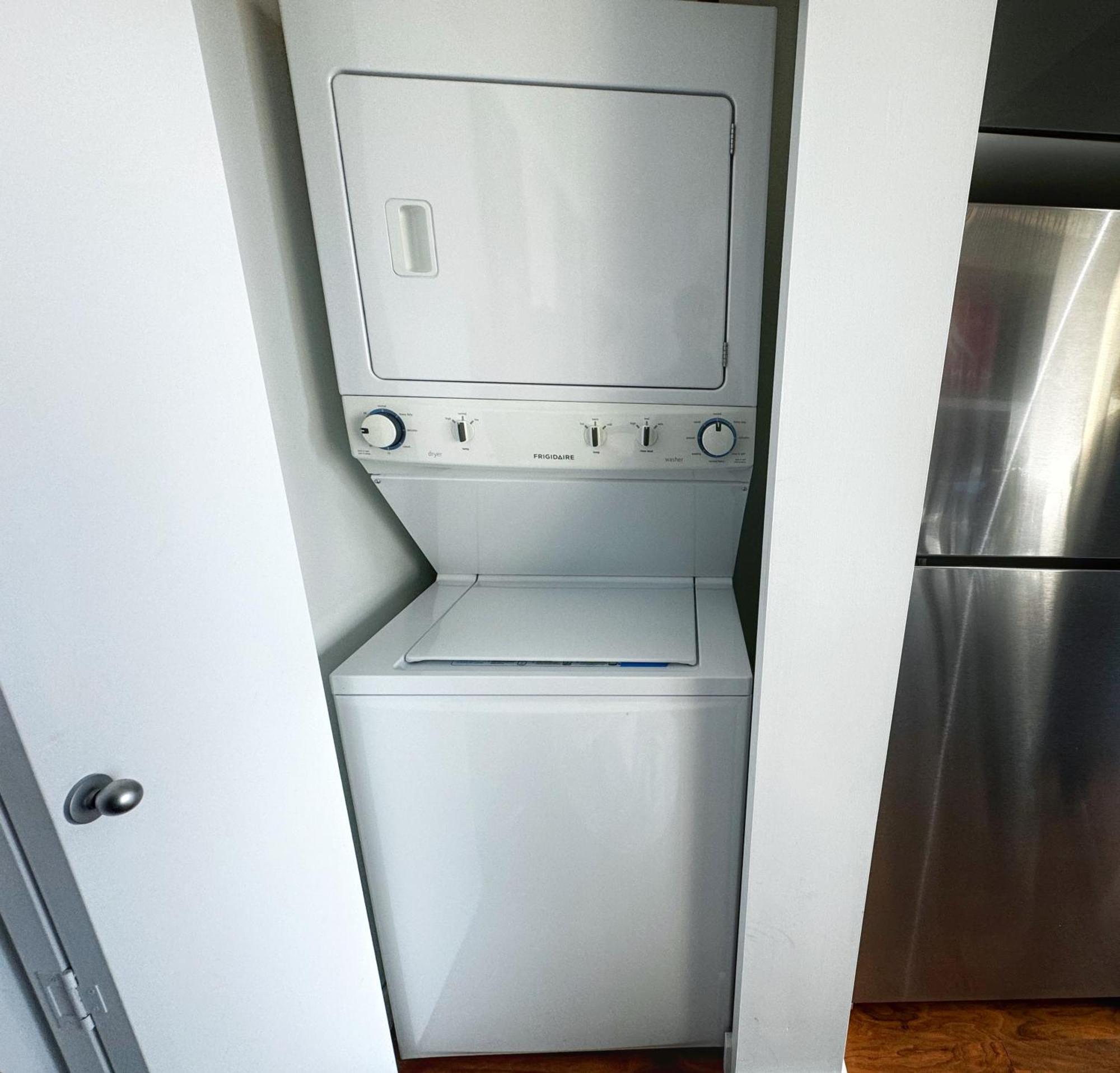 Cozy 1Br Apt - Downtown وينيبج المظهر الخارجي الصورة